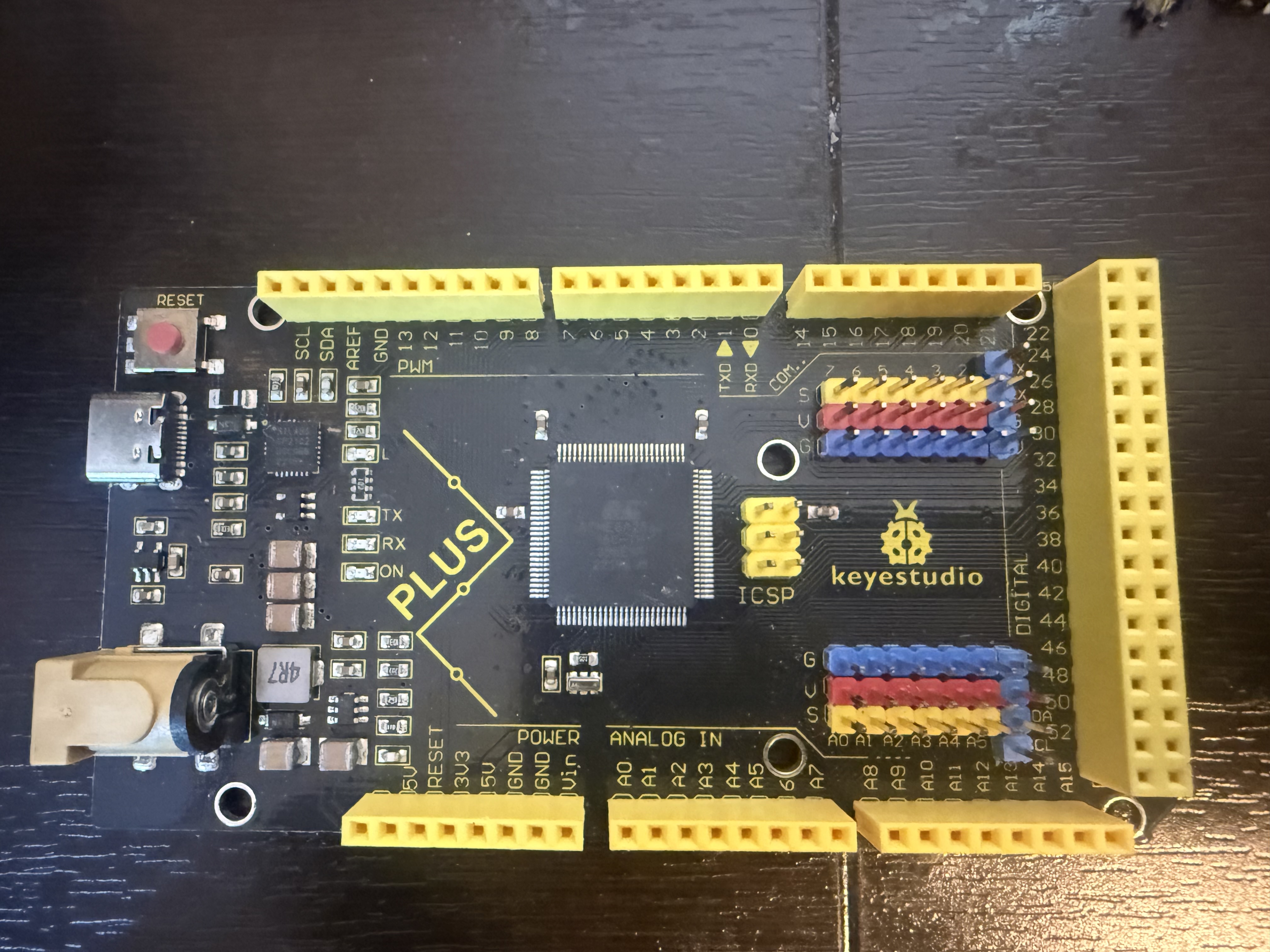 Claw servo controller board